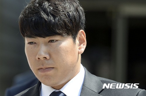 '대충격' 폭탄 발언! "만약 그 일이 아니었다면, 나는 죽었을 수도 있다" 자신의 인생 돌아본 강정호, 야구를 통해 인생을 배웠다