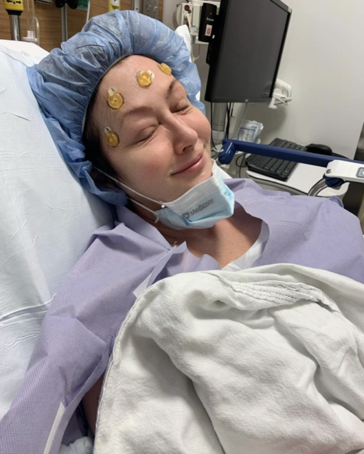 섀넌 도허티, 유방암 전이로 사망...'하루 전 이혼' 전 남편과 법적 분쟁 [Oh!llywood]