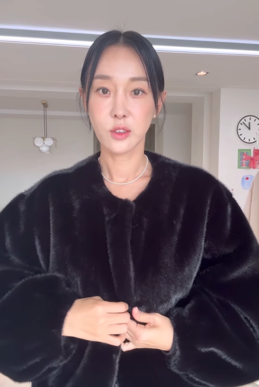 "앞니가 자동으로 보여"...이지혜, '인중 축소' 후 확 달라진 비주얼